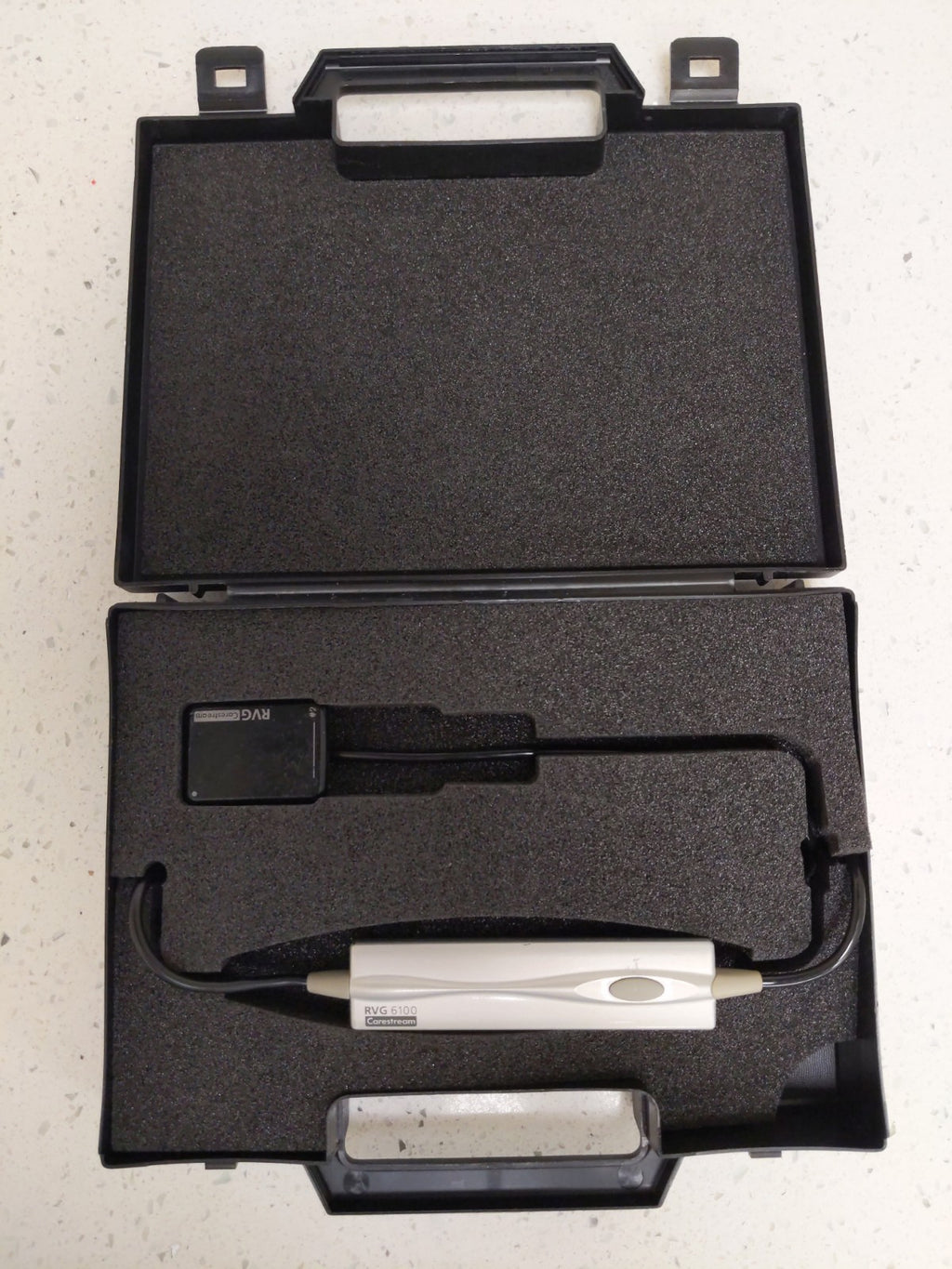 Carestream Kodak RVG 6100 size 2 WITH CARRYING CASE  Nice! FREE 2day Ups