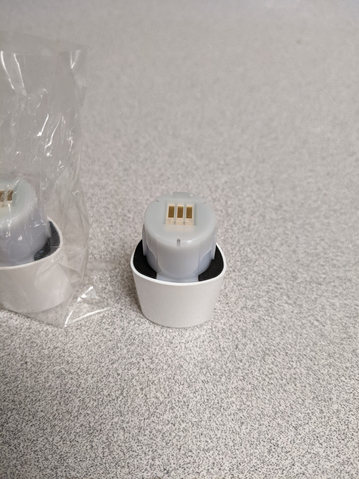 Factory Sealed   Carestream CS1500 camera battery set of 2 6554455